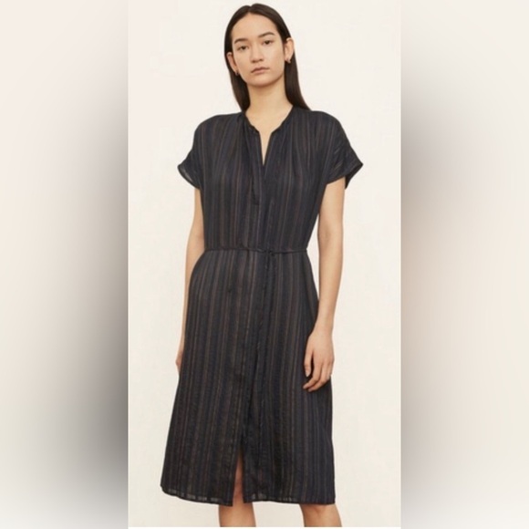 Vince Navy Blue and White Short Sleeve Drapey Stripe Shirred Dress - Size Medium - Picture 1 of 9
